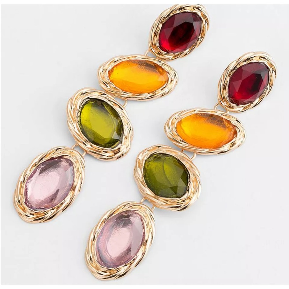 ✅🌹Crystal Pearl Oval Dangle Earrings.